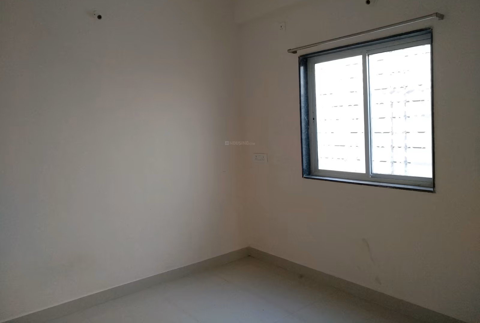 2 BHK PROPERTY FOR RENT IN PIMPLE SAUDAGAR photo 3